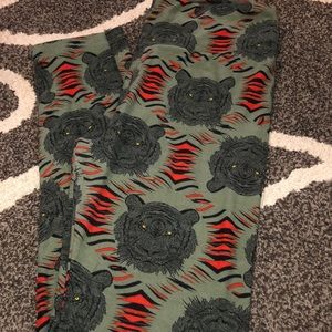 Lularoe Tiger Leggings OS